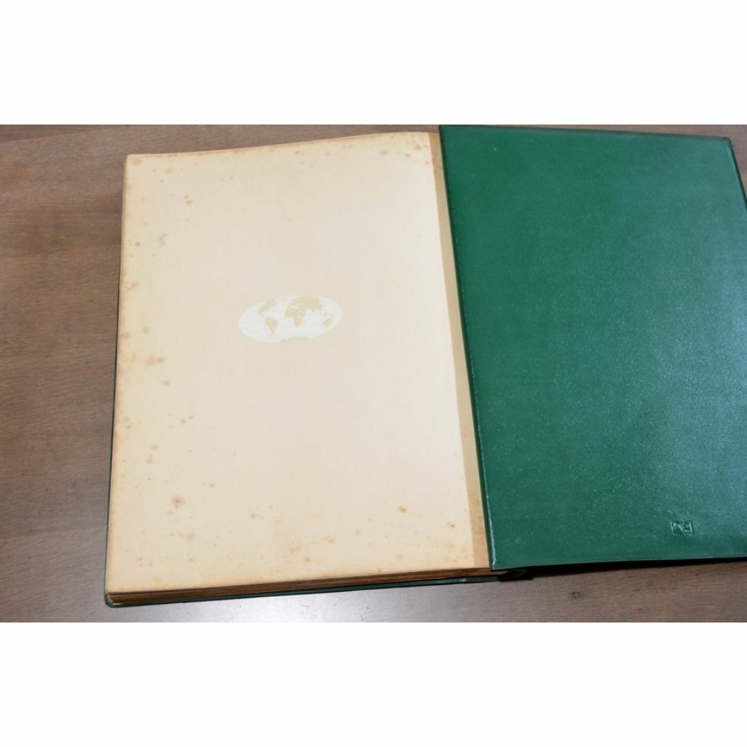 ペルガモン Pergamon World Atlas 1968 英語版 地図帳の通販 by