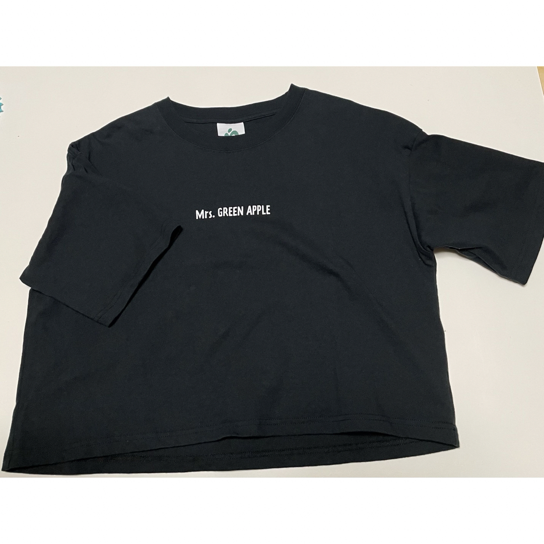 ミセスグリーンアップル⭐︎ゼンジン未到 ヴェルトラウム クロップドT
