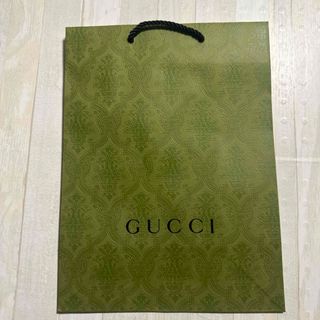 GUCCI（ショップ袋 ・ グリーン・カーキ/緑色系）のフリマアイテム一覧