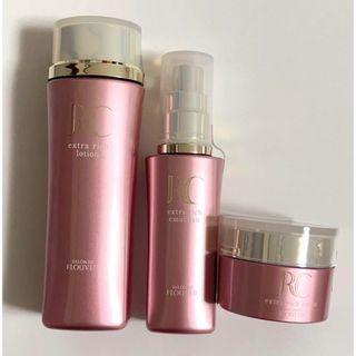 CLUBcosmetics - 3点セット ロワイユクラブ ローション エマルジョン