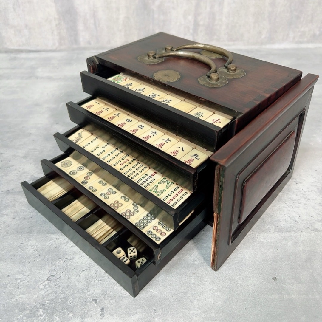 麻雀牌 麻雀パイ 唐木箱 骨面 背竹 時代物 アンティーク 中国 高級