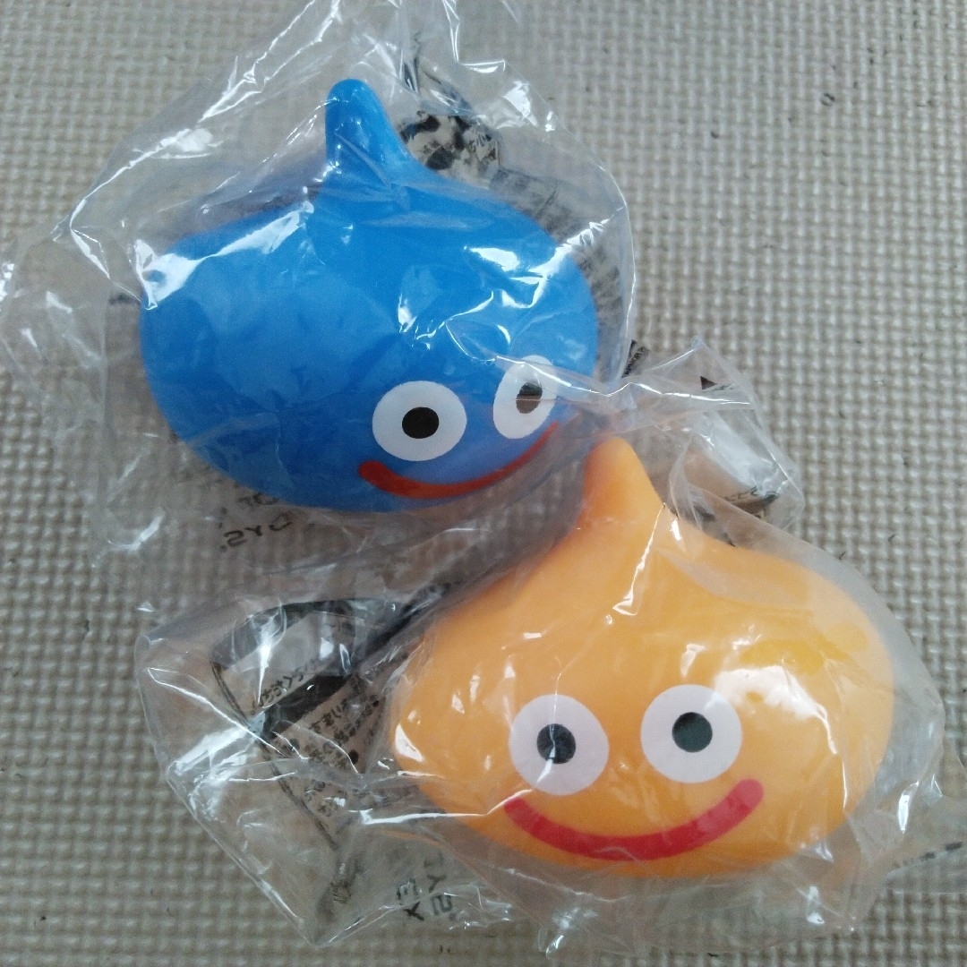 スライム2つ 青・オレンジの通販 by たんたんの店｜ラクマ