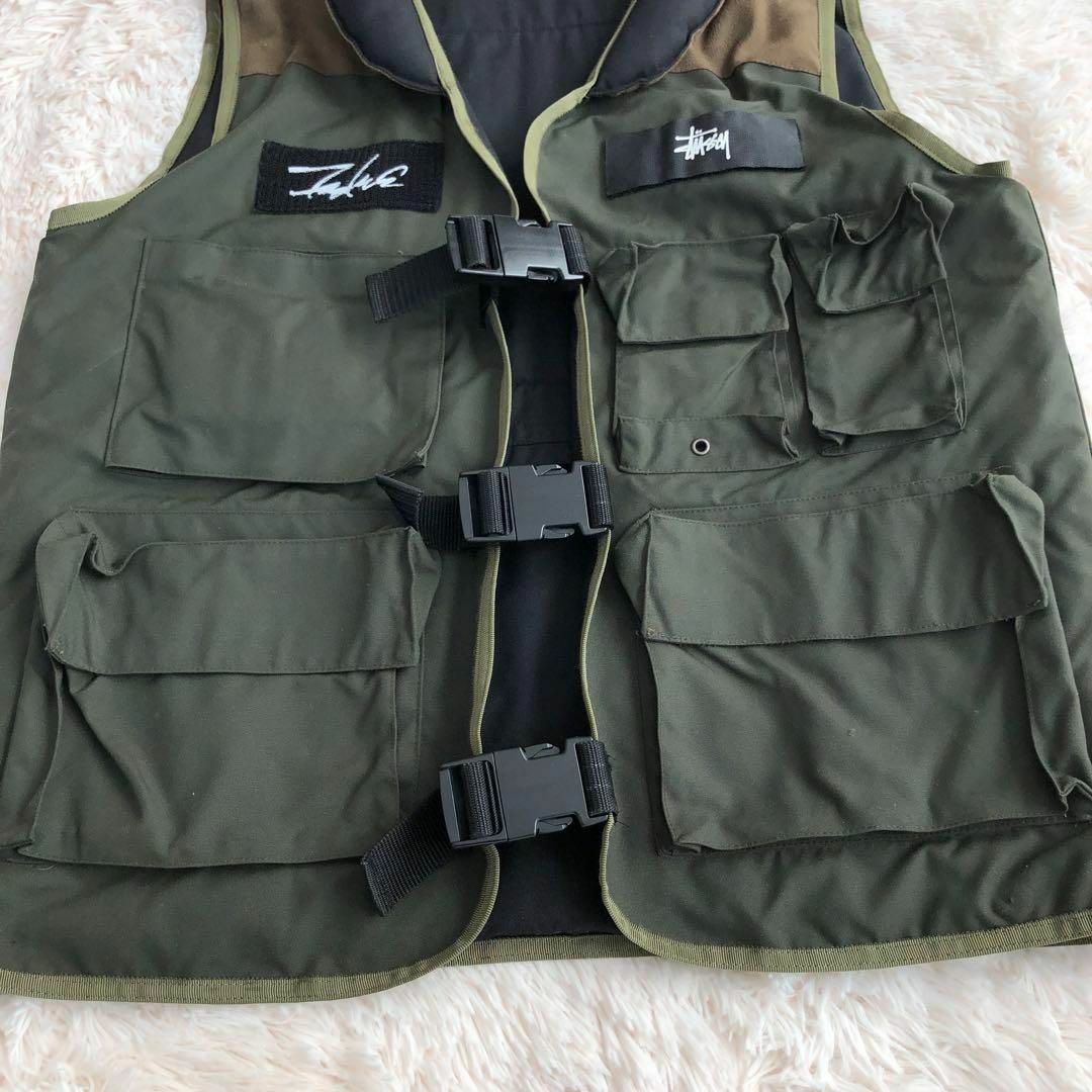 STUSSY - STUSSY×FUTURA中綿リバーシブルベストカーキブラック