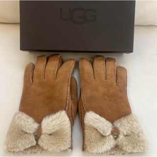 UGG - UGG スエード 手袋 リボン付き サイズLの通販 by しいちゃん