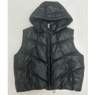 ZARA（ダウンベスト）のフリマアイテム一覧