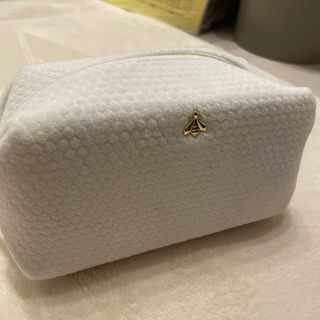 GUERLAIN（ポーチ）のフリマアイテム一覧