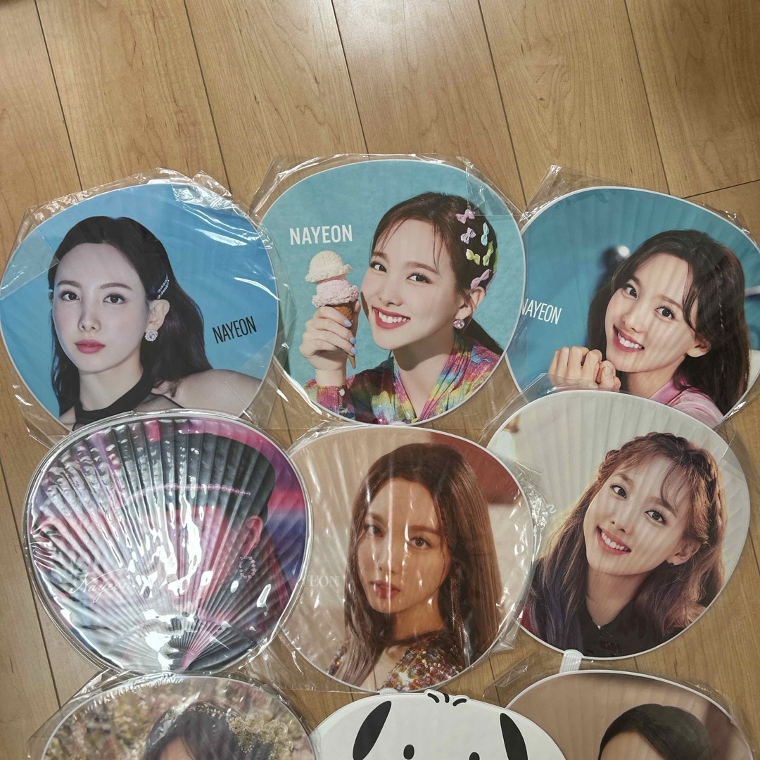 TWICE - twice ナヨン うちわ11枚 カード付きの通販 by Jasmin's shop