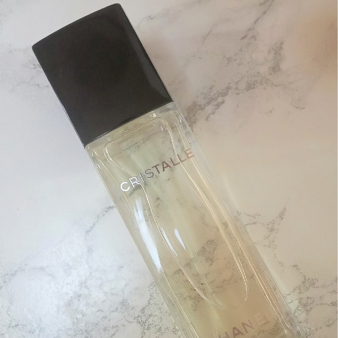 半額以下！ほぼ未使用CHANELシャネル クリスタル オードトワレット100ml