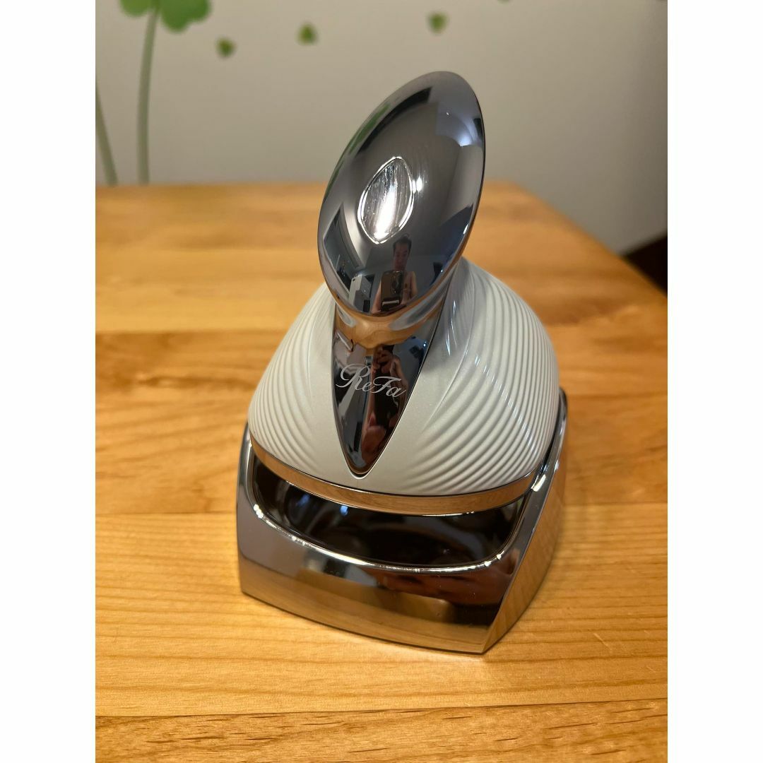 ReFa - 美品 最新モデル リファ ビューテック ヘッドスパ RE-AP-02Aの