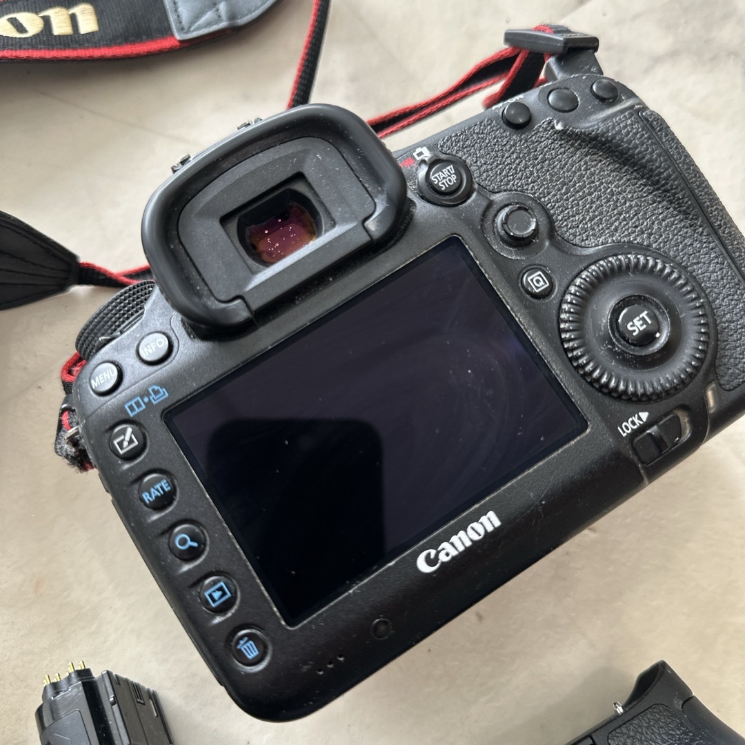 Canon EOS 5D Mark III ボディ