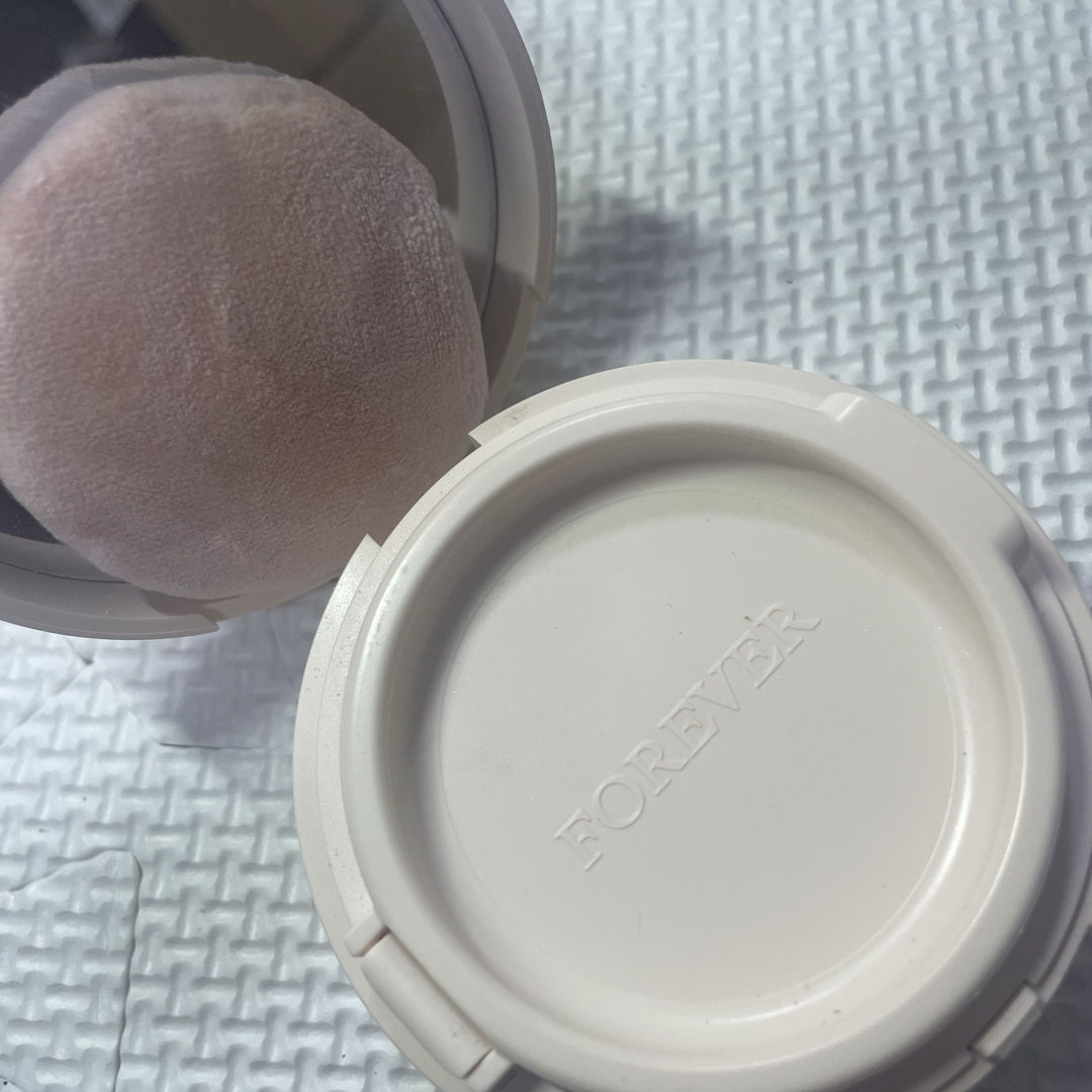 Dior - ディオールスキン フォーエヴァー クッションパウダー050