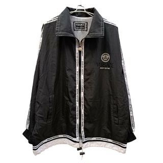 VERSACE（ナイロンジャケット）のフリマアイテム一覧