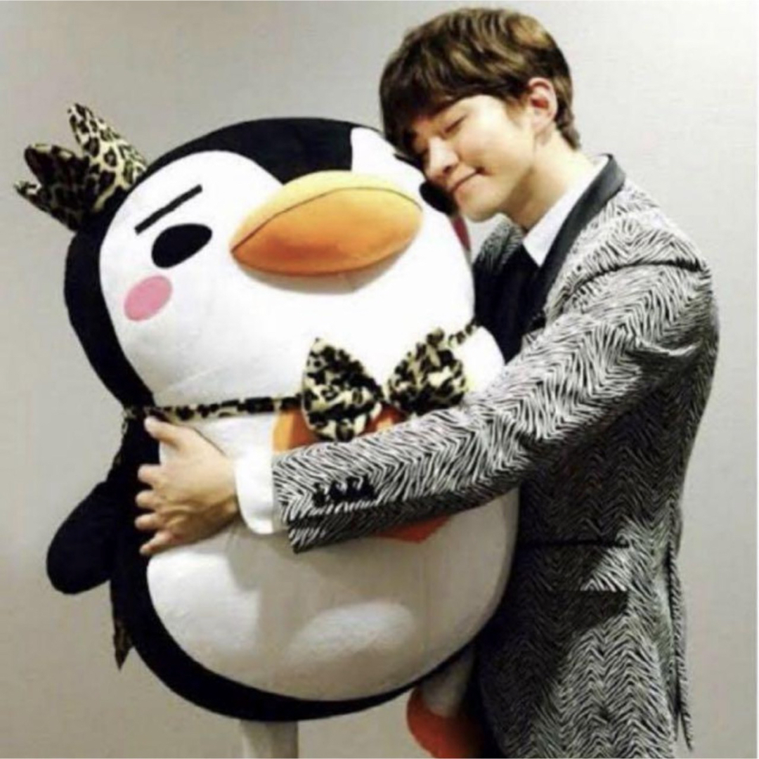 2PM ジュノ 皇帝ペンペン 大型ぬいぐるみの通販 by ♡'s shop｜ラクマ