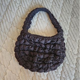 COS（ショルダーバッグ）のフリマアイテム一覧