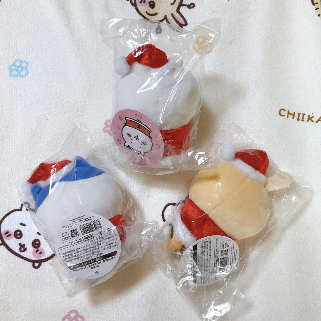 ちいかわ ちいかわサンタさんだ！持ちますマスコット サンタさんだ