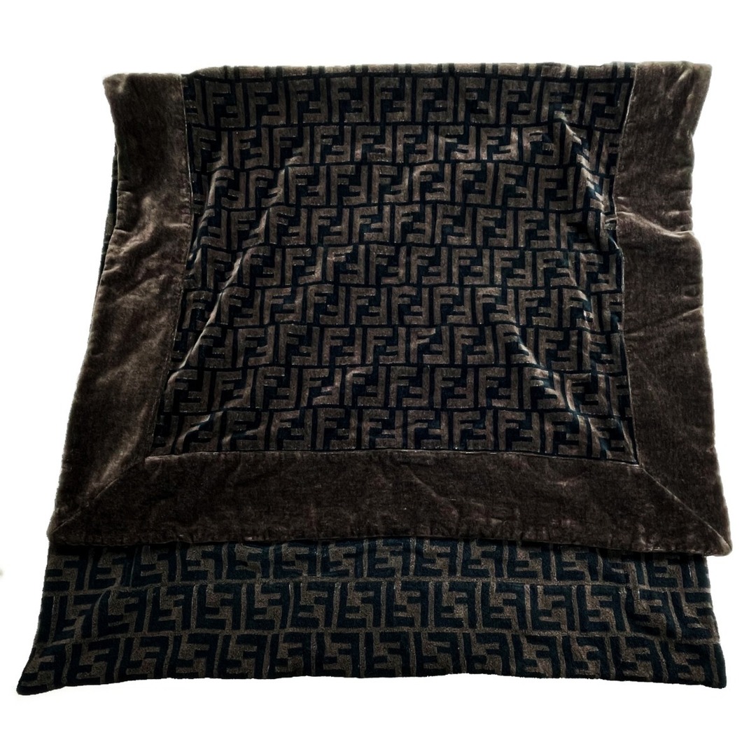 FENDI - FENDI フェンディ ブランケット ビーチタオル ブラウン 96