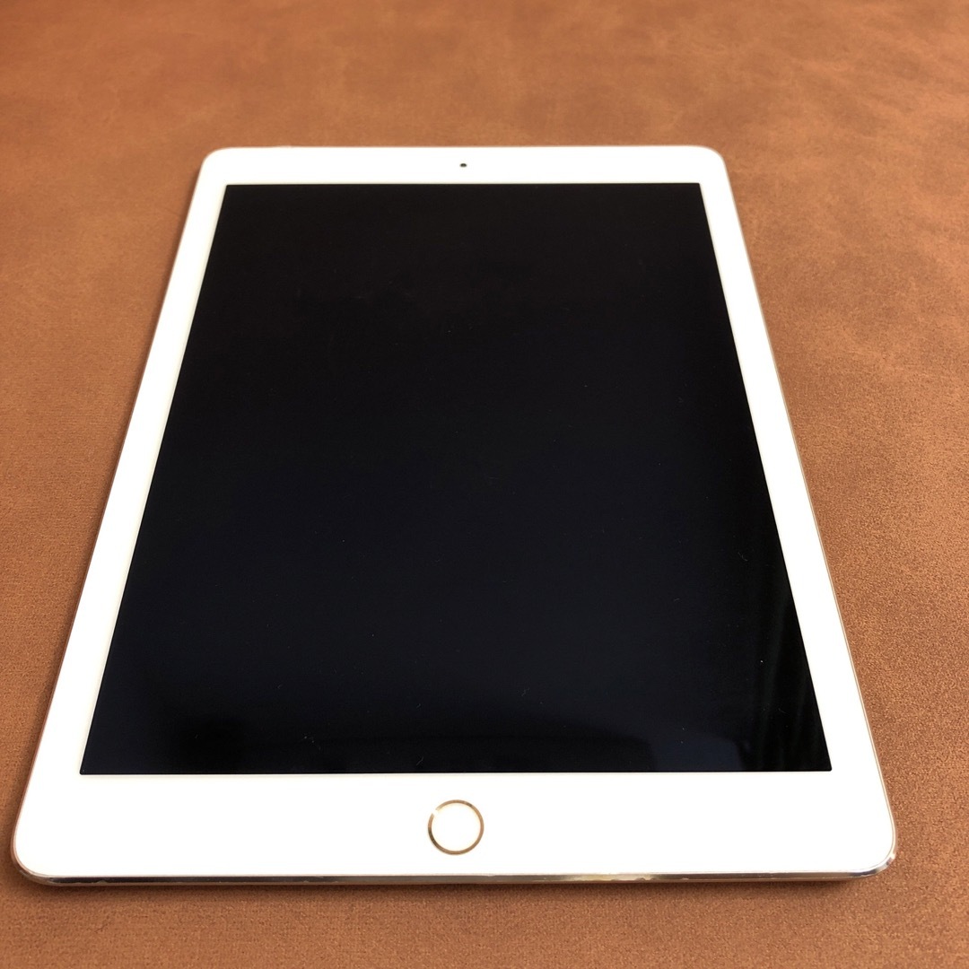 3190【早い者勝ち】美品☆電池最良好☆iPad Air2 64GB ドコモ☆ Apple