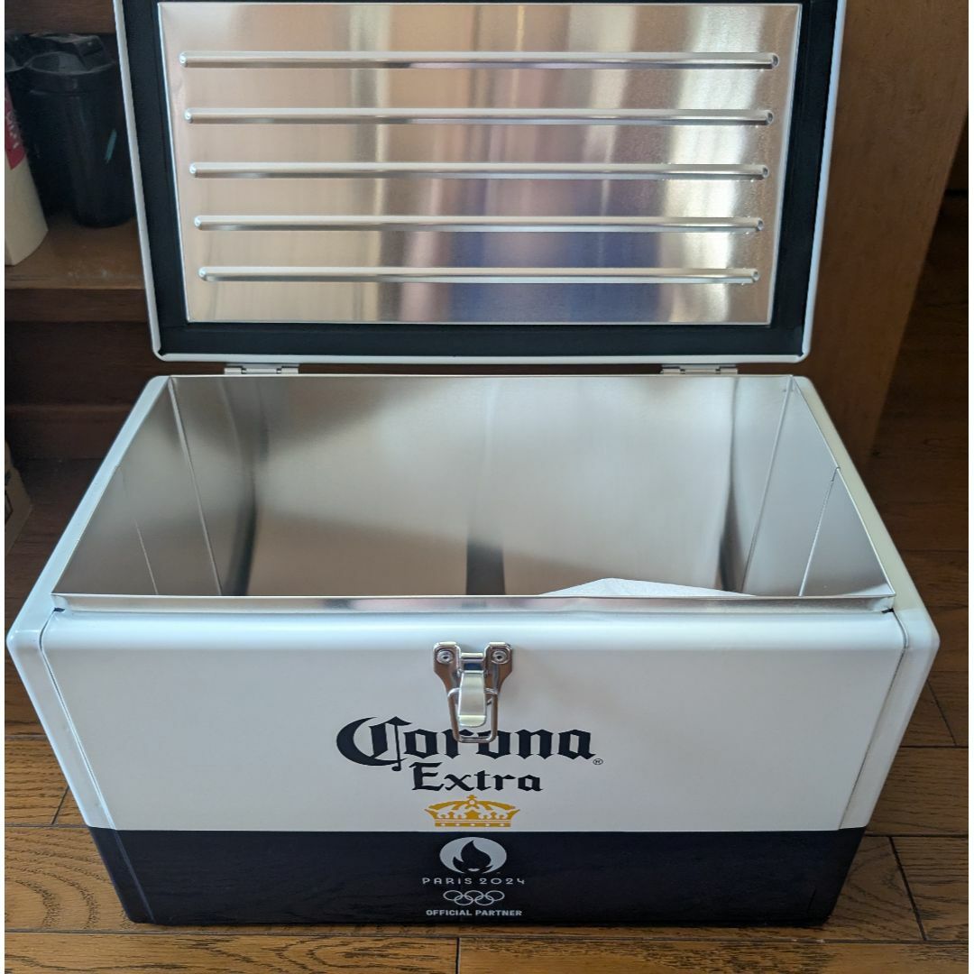 新品・未使用 コロナビール クーラーボックス 20L *の通販 by