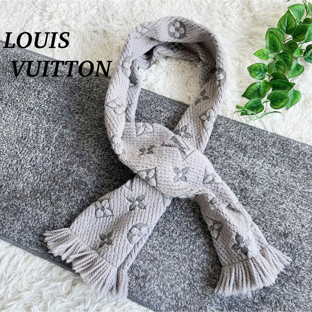 ルイヴィトンモノグラムエシャルプロゴマニアマフラーグレー