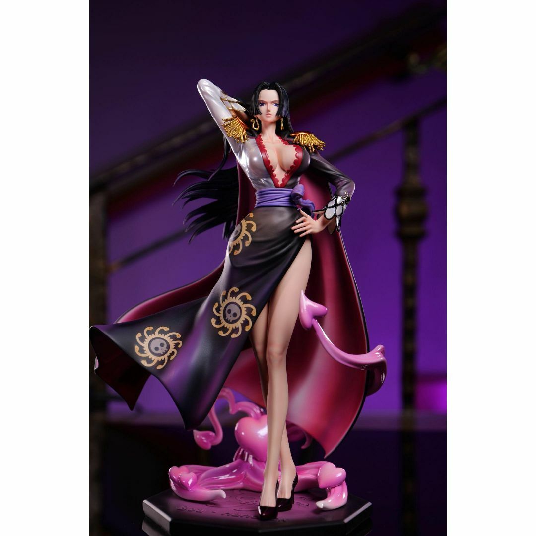 ワンピース 海賊女帝 ハンコック ガレージキット フィギュア 1/8