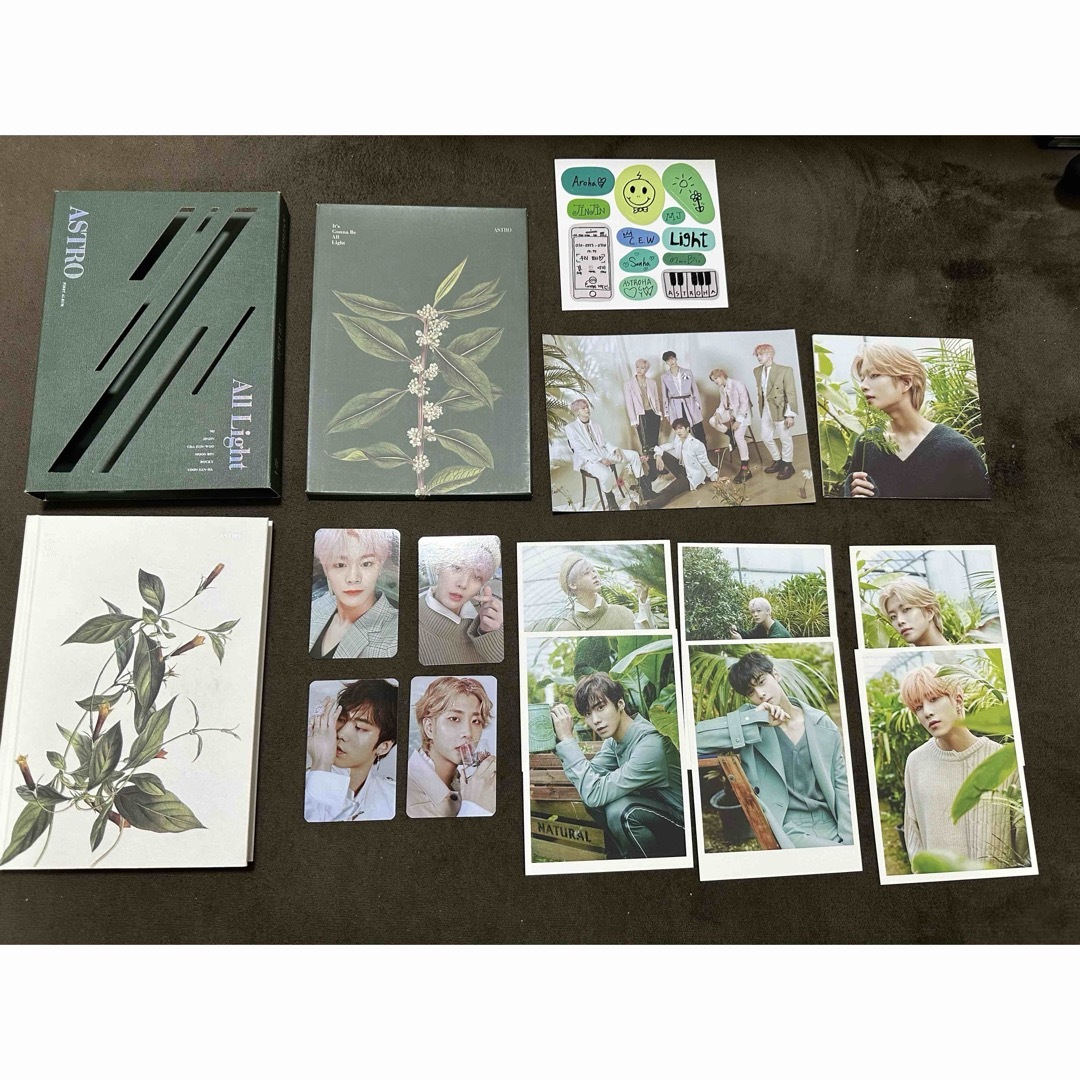 ウヌ・ムンビン 直筆サイン入り ASTRO AllLight アルバム