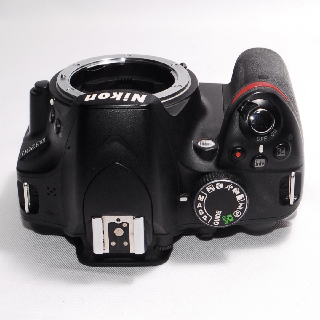 Nikon D3200 ガイド機能付きで初心者でも簡単操作♪ ✨カメラデビュー
