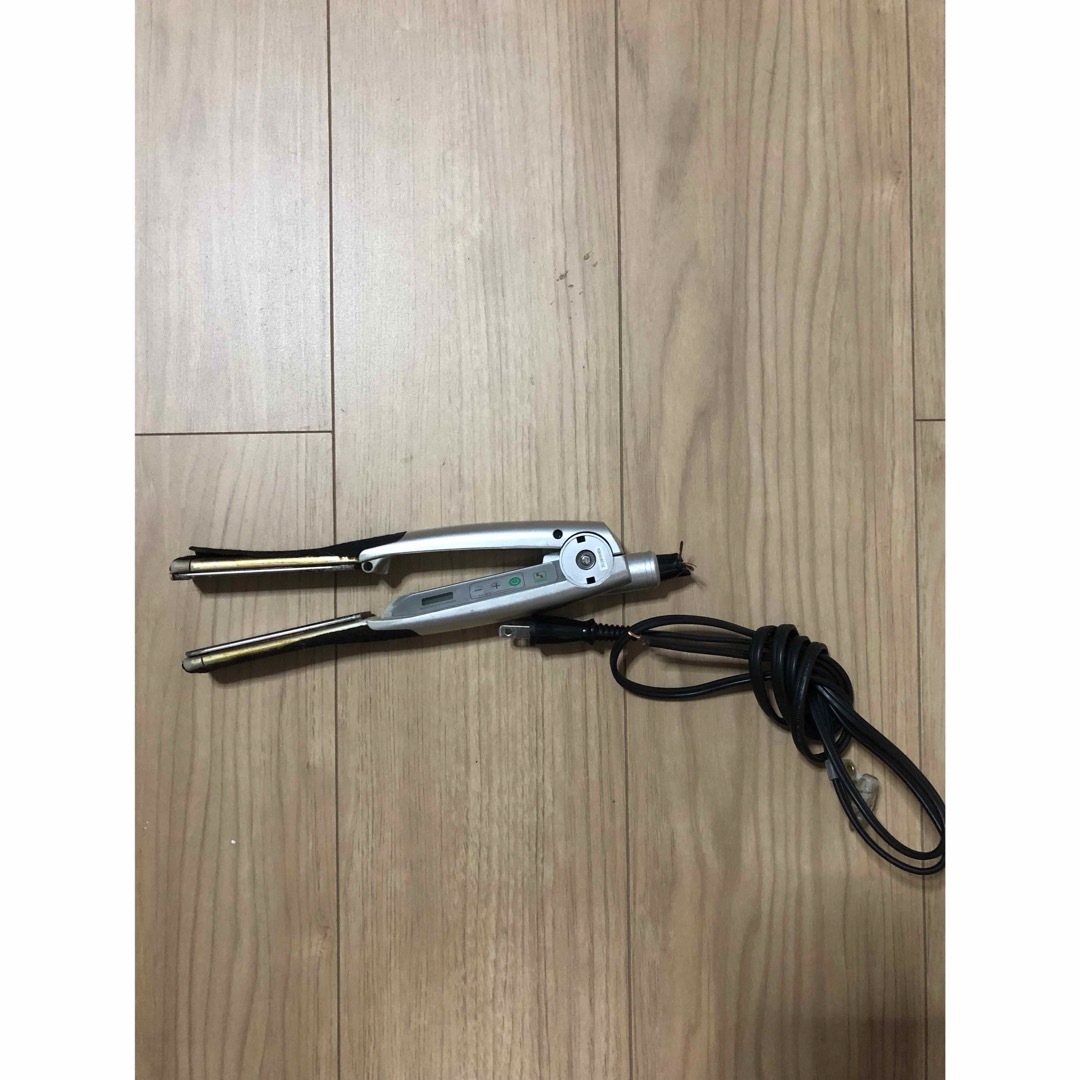 ADST - アドスト DS adst ds ストレート ヘアアイロン ジャンクの通販