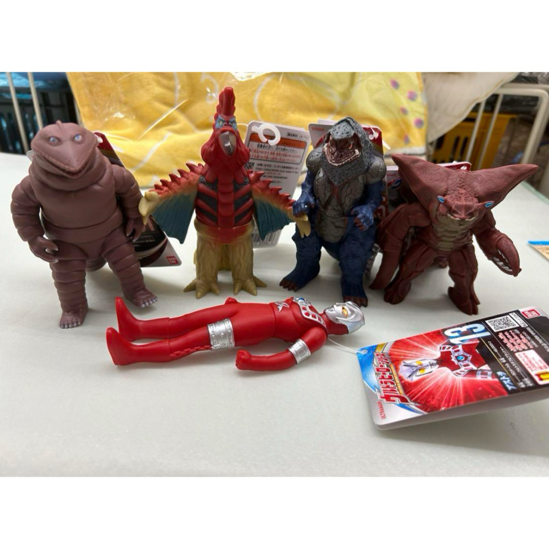 ウルトラマンパワード＆登場怪獣・宇宙人（バンダイ）ソフビ