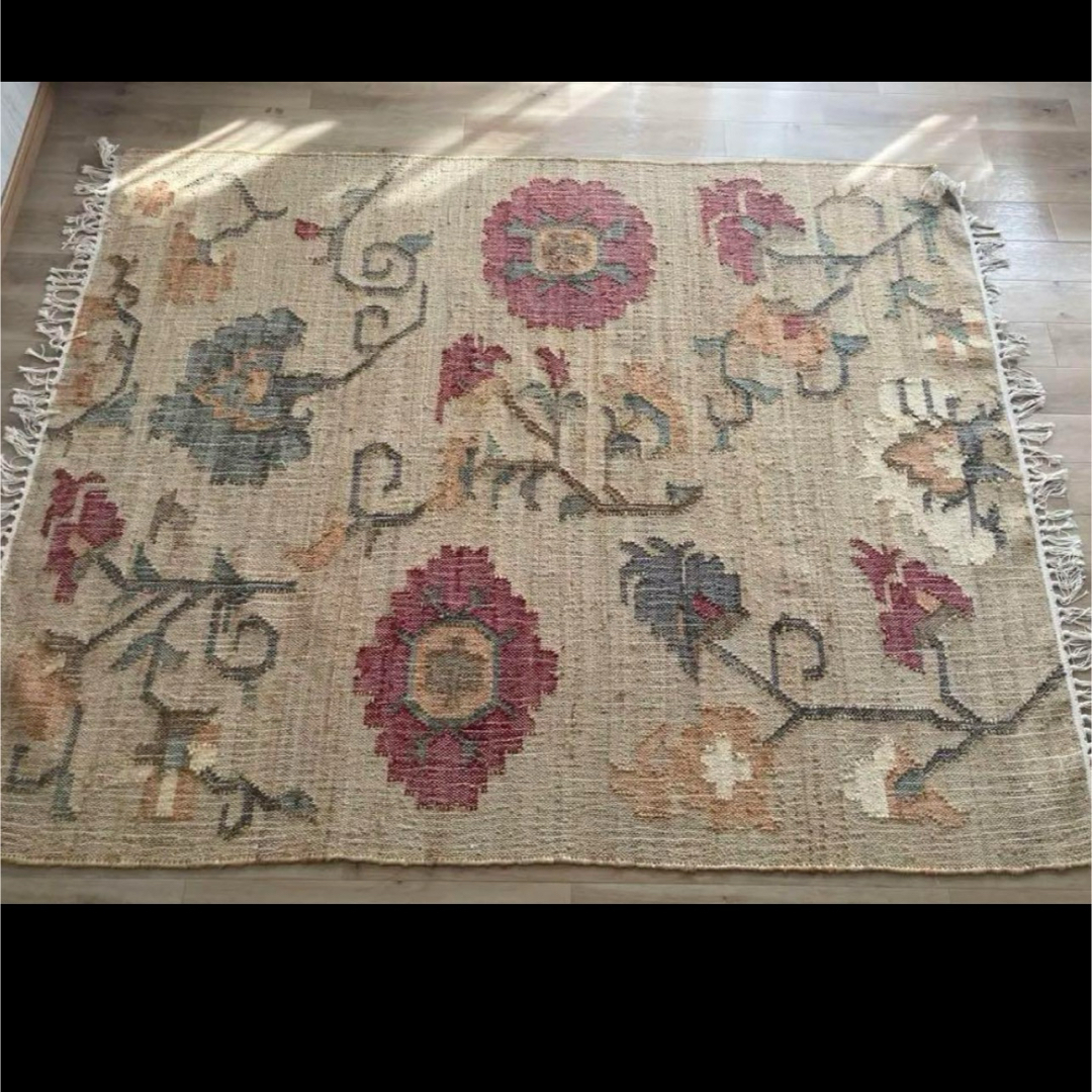 ZARA HOME - ZARA HOME ラグ ジュート 麻 花 フラワーの通販 by Anzu's