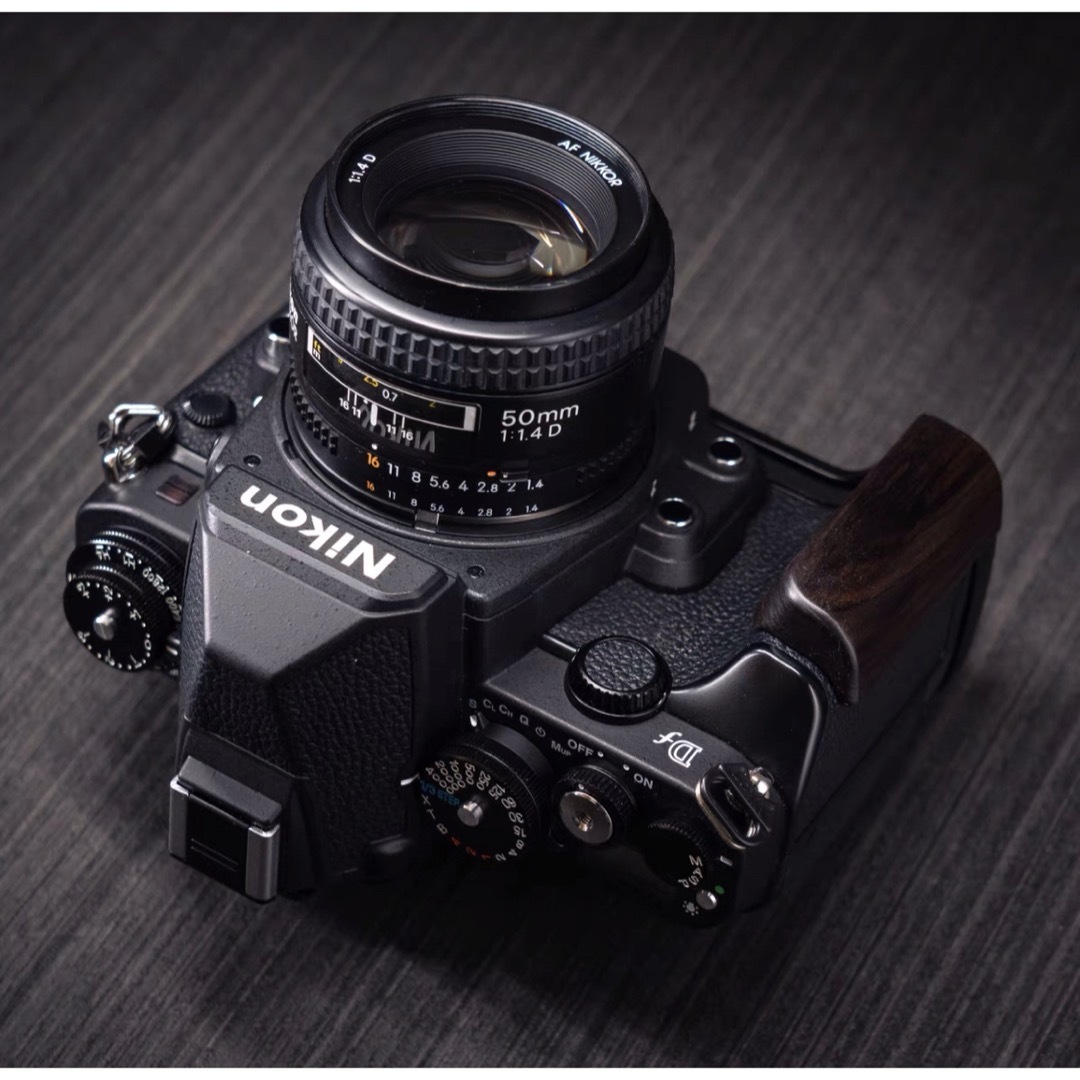 新品 Nikon ニコン DF df 用 ハンドグリップの通販 by yoshi's shop