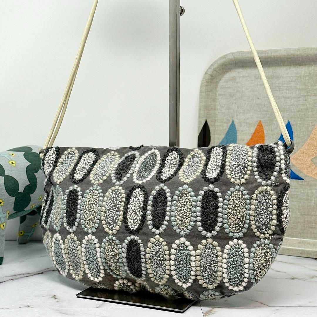 ミナペルホネン タルト ブラウンショルダーバッグ 美品ミナ