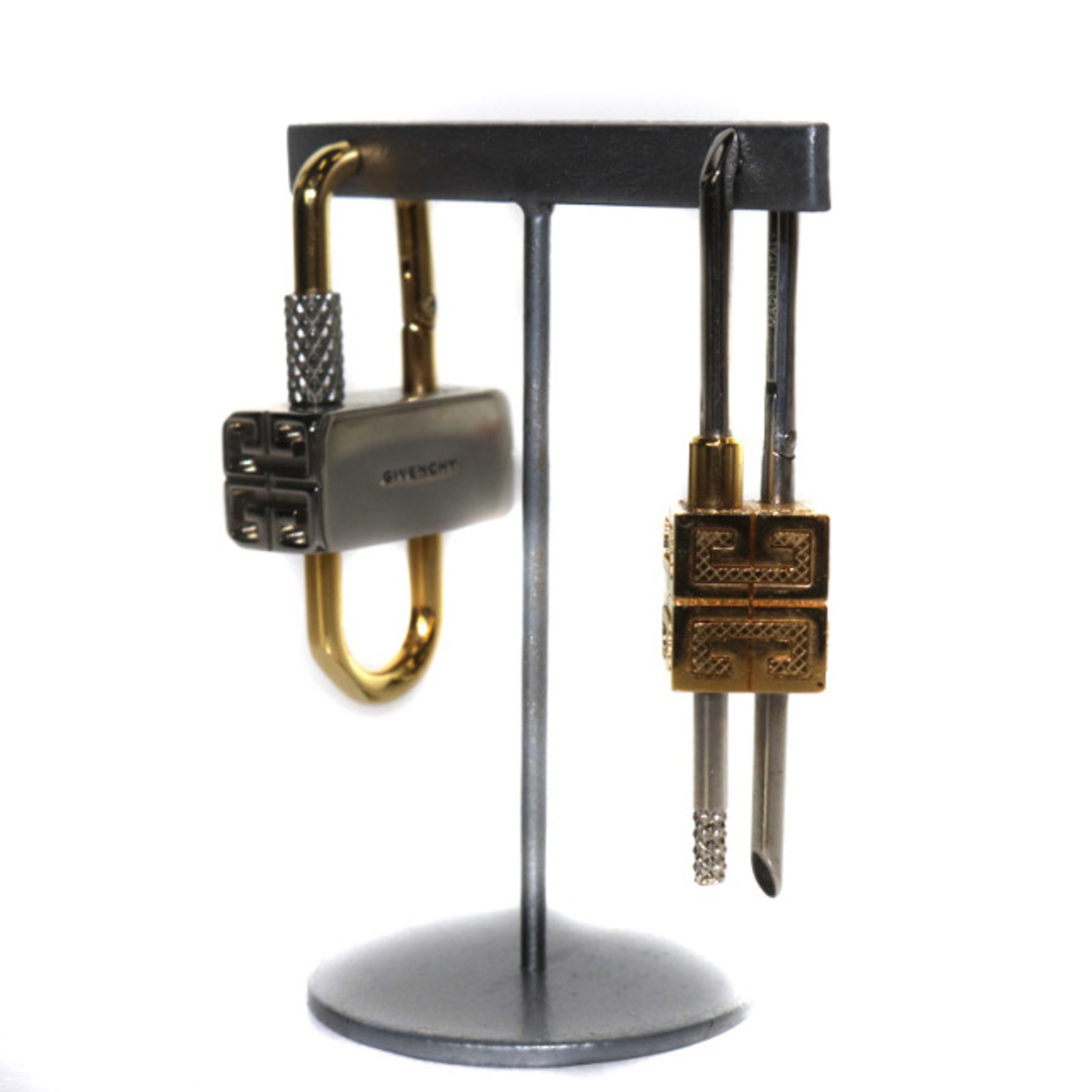 GIVENCHY - ジバンシィ ロック アシンメトリー ピアス ロゴ シルバー色