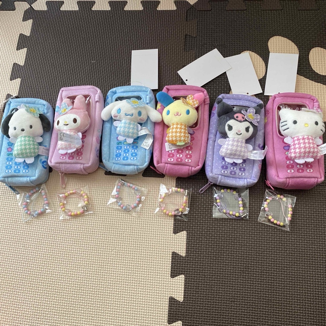 サンリオ - サンリオ ショップ限定 えらんでガラケーマスコットポーチ