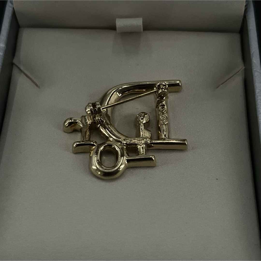 Christian Dior - クリスチャンディオール ピンブローチ ライン