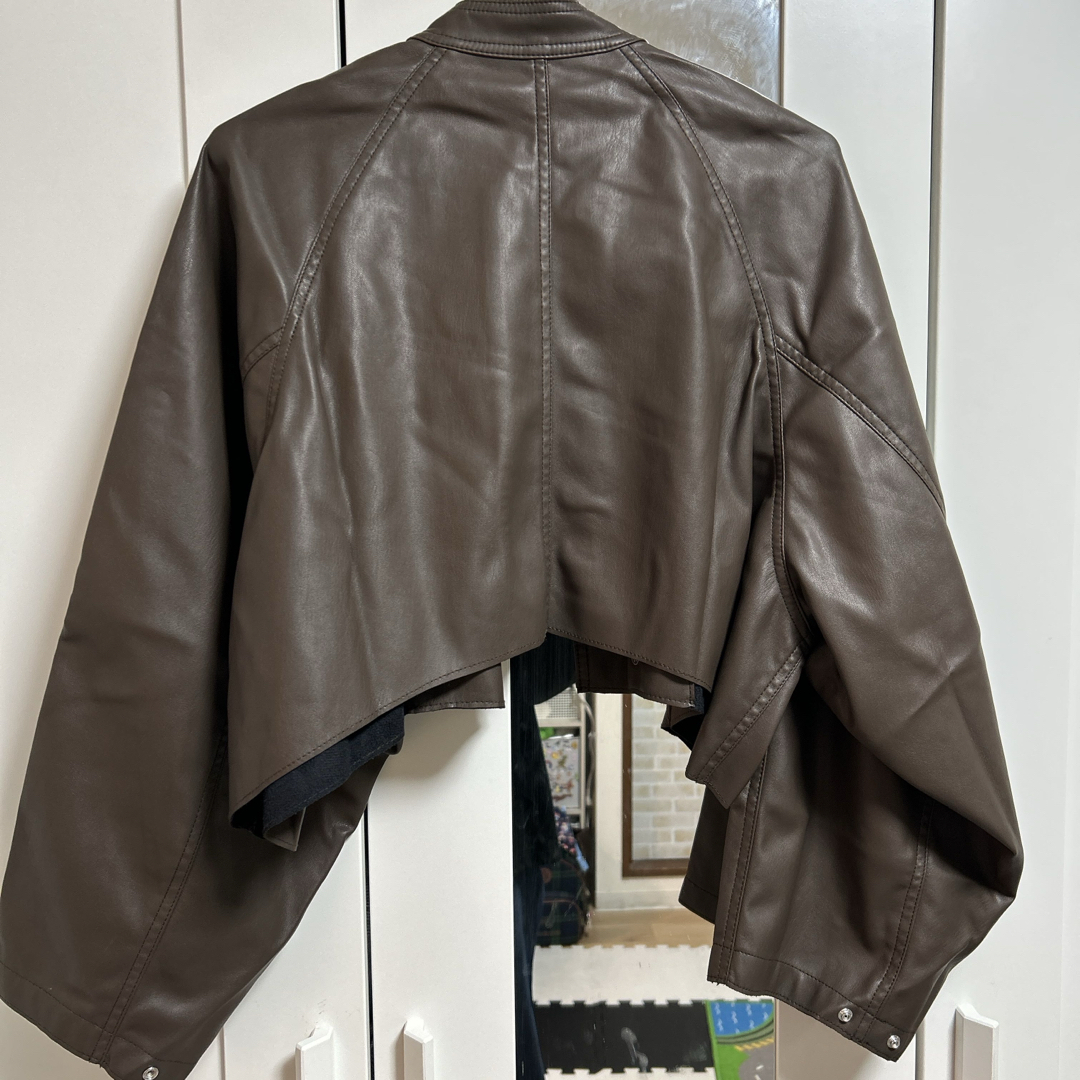 Ameri VINTAGE - AMERI ラウンドショートフェイクレザージャケットの