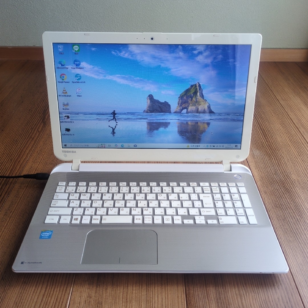 dynabook - 【中古】TOSHIBA dynabook T45サテンゴールドの通販 by