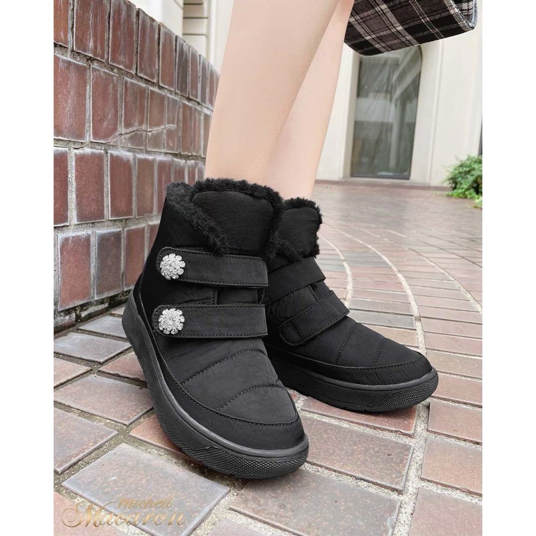 michellMacaron - ミシェルマカロン ベルトスノーブーツ黒 Mの通販 by