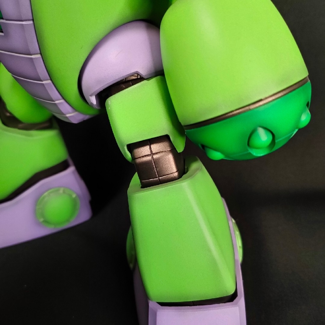 BANDAI - ガンプラ 塗装済完成品 MG MSM-04 アッガイの通販 by 黒 柴男