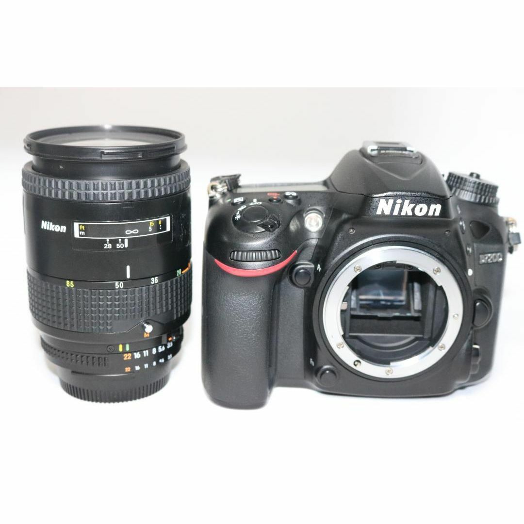 高機能 ハイアマ⭐Nikon D7200 本格機⭐一眼レフ 防塵防滴 高速連写の