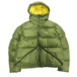 STUSSY（ダウンジャケット ・ グリーン・カーキ/緑色系）のフリマ