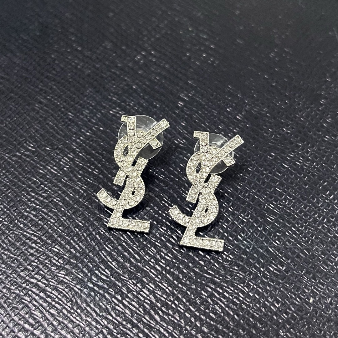 Yves Saint Laurent - Yves Saint Laurent ピアス シルバー サン