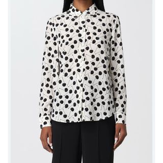 VALENTINO（シャツ/ブラウス(長袖/七分)）のフリマアイテム一覧