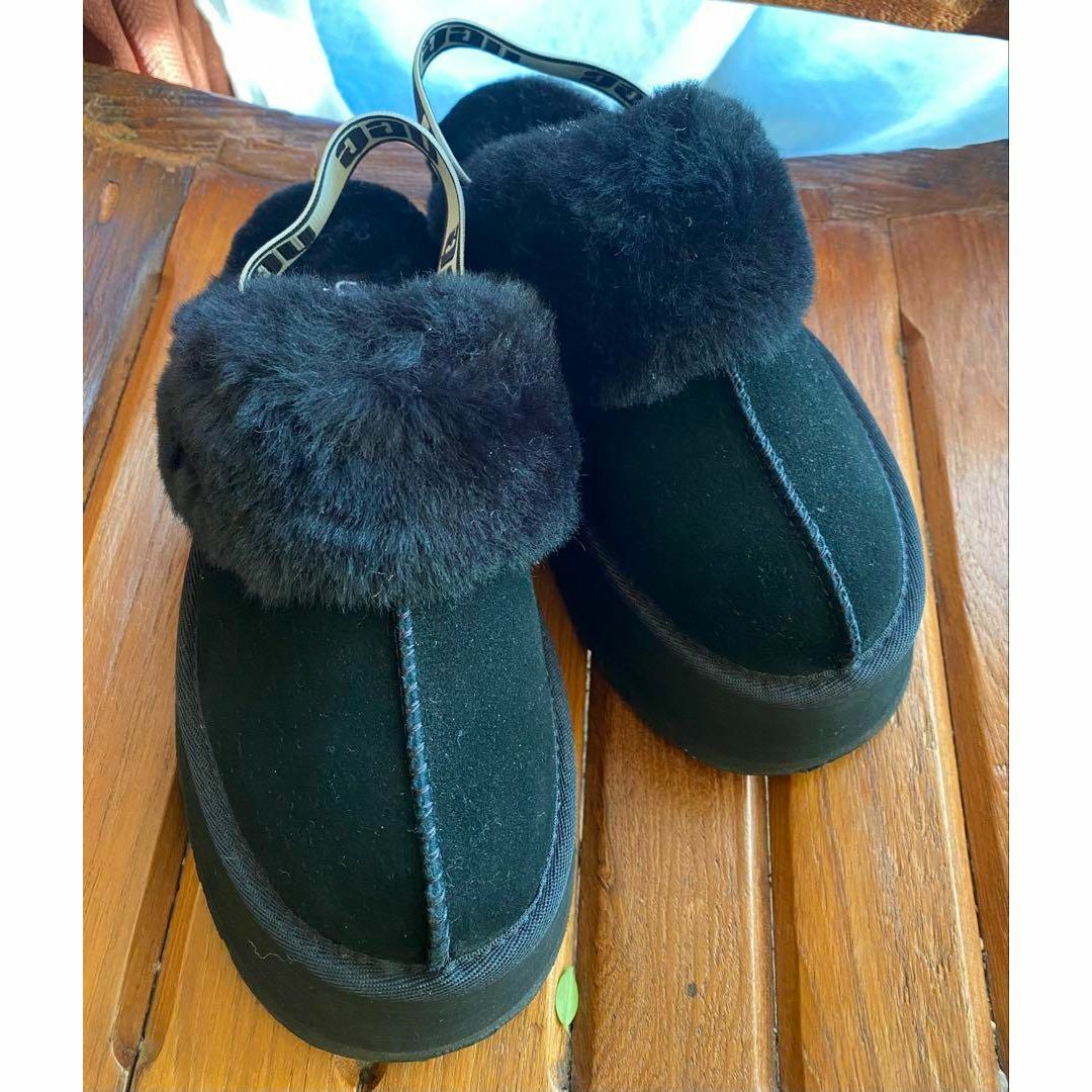 UGG - 国内正規品✨入手困難✨④美品✨23✨UGG✨FUNKETTE✨ファン
