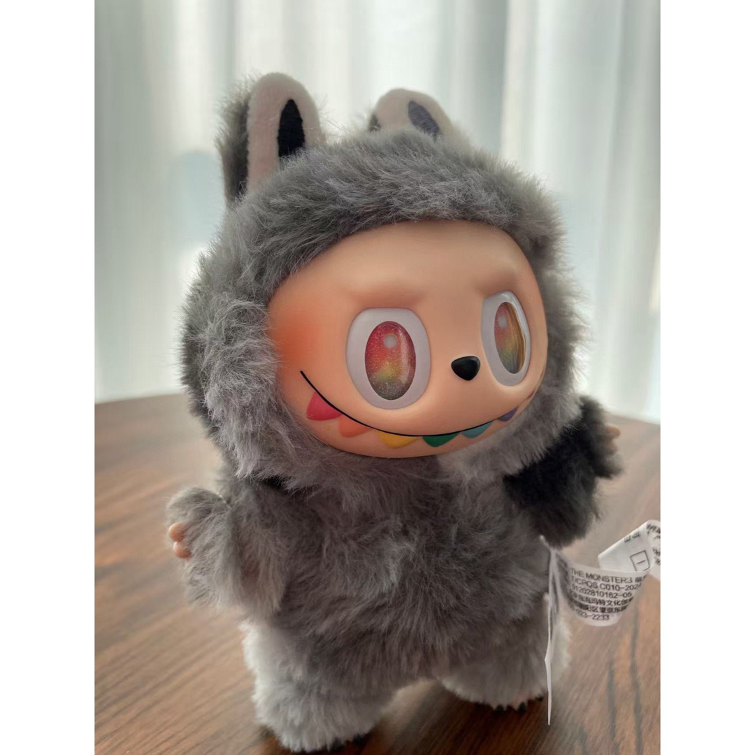 Labubu 3代 隠しキャラ「本我」 の通販 by C-楽人's shop｜ラクマ