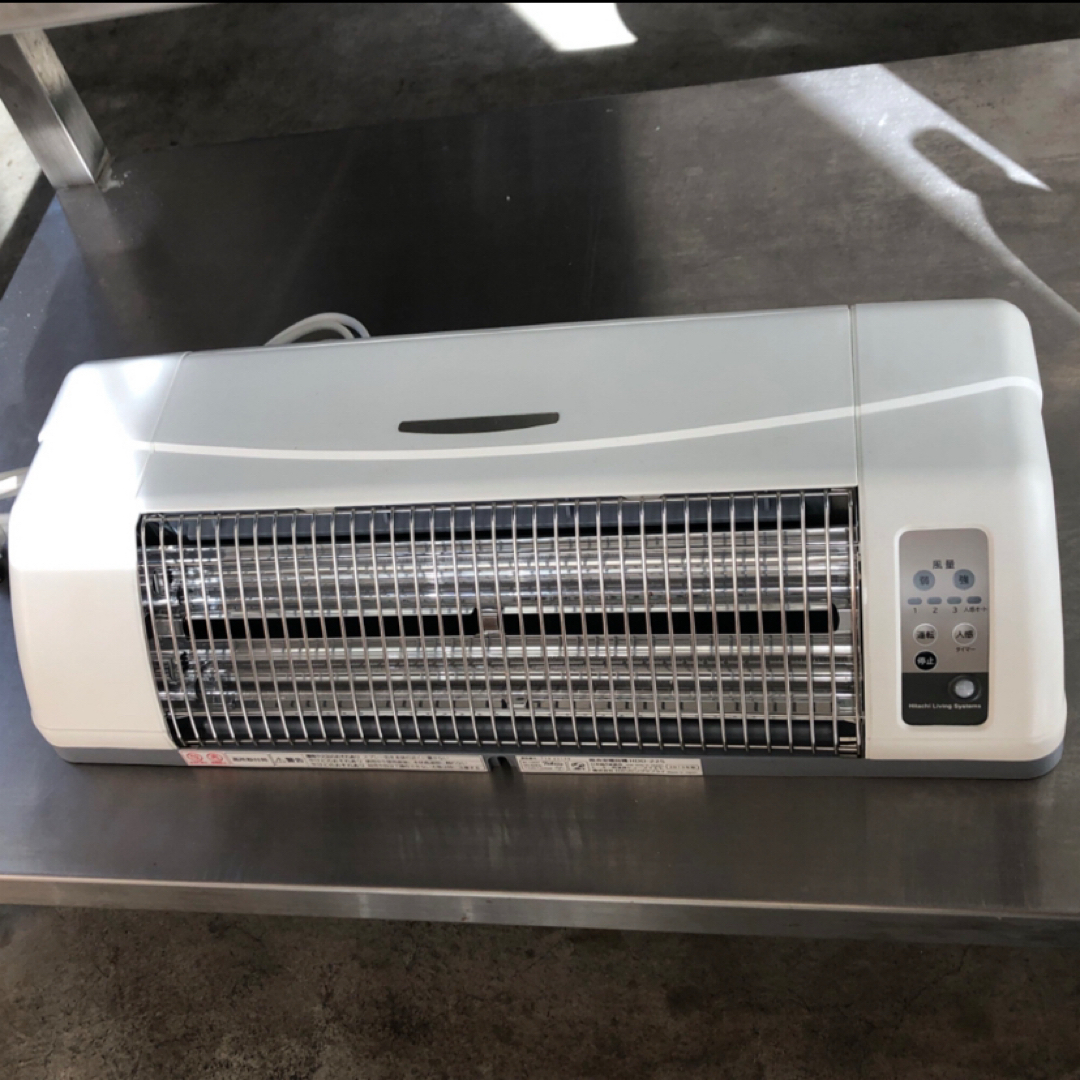 日立 脱衣室暖房機 HDD-22S
