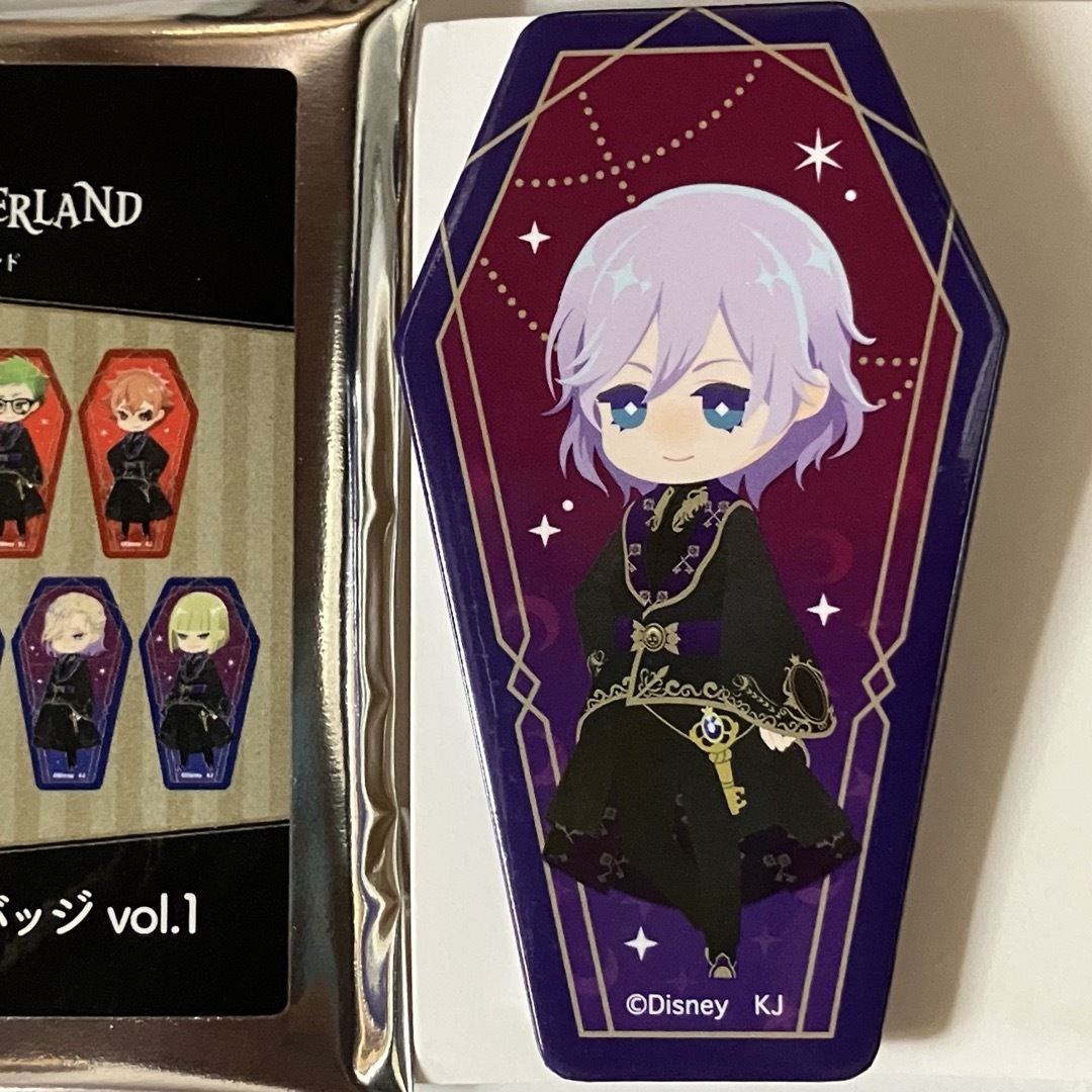 美品 新品未使用 ツイステ エペル・フェルミエ 棺桶型カンバッジ 公式