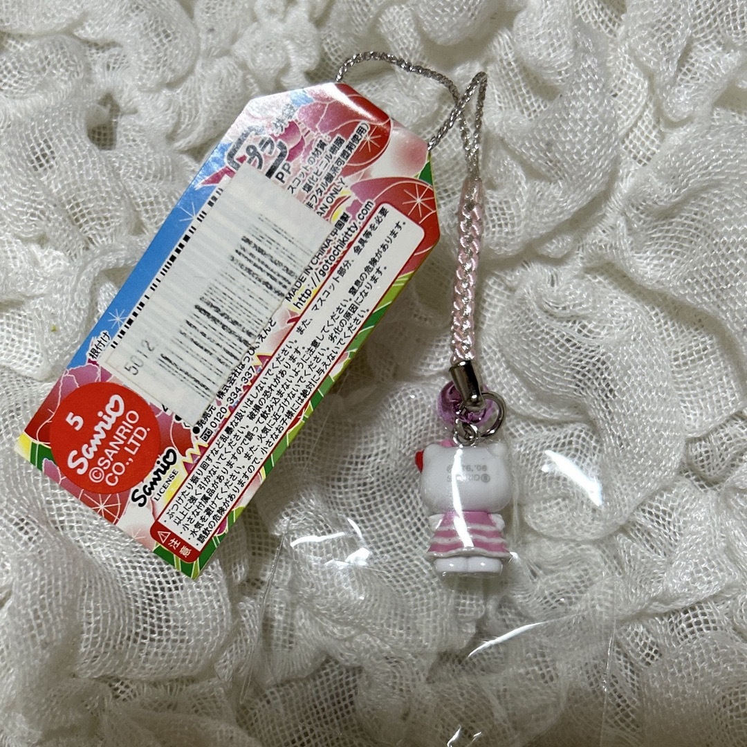 希少 ハローキティご当地 富山限定 チューリップ 根付け ハローキティ