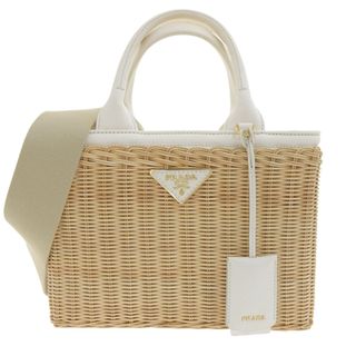 PRADA（かごバッグ/ストローバッグ）のフリマアイテム一覧
