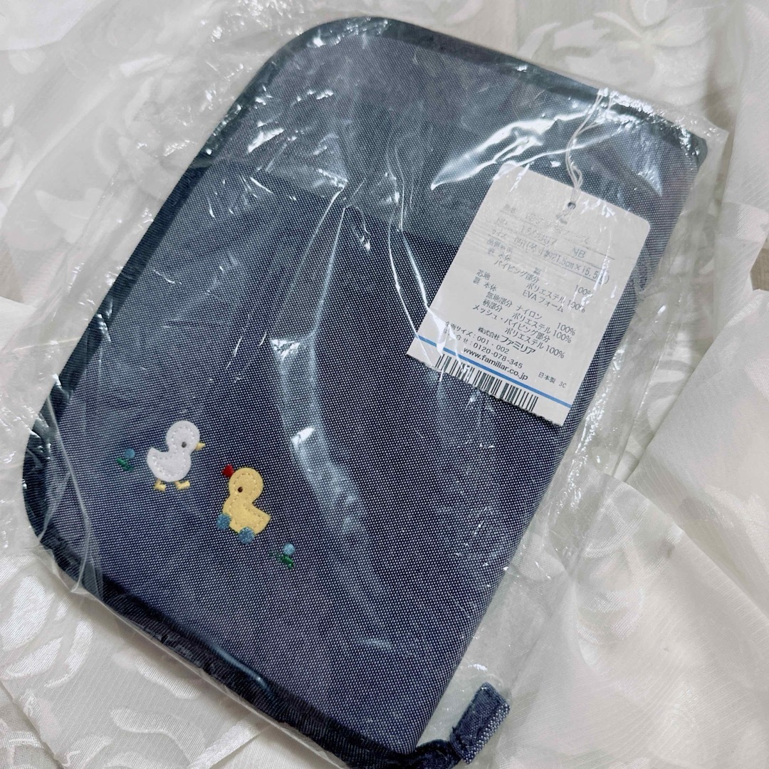 familiar ファミリア 母子手帳ケース 001 ネイビーの通販はau PAY