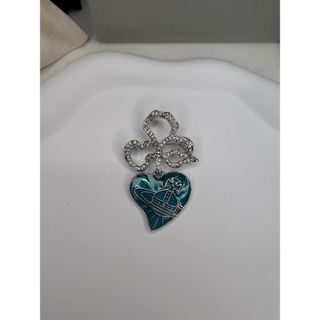 Vivienne Westwood（ブローチ/コサージュ）のフリマアイテム一覧